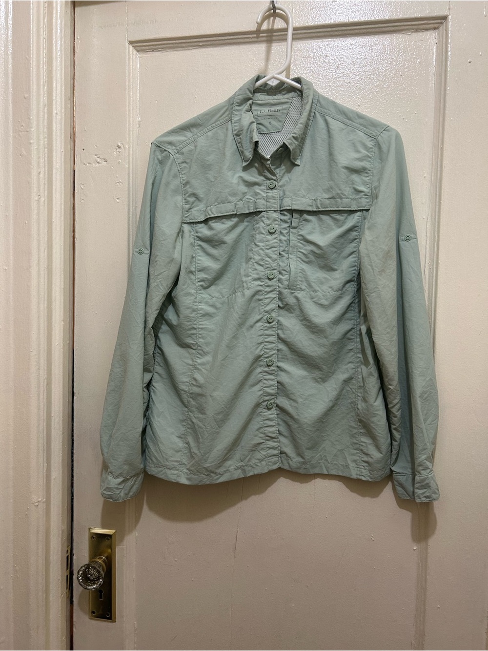 L.L. Bean Women's Vented Fishing Shirt S  Sage Green Button-Down Hiking Trail